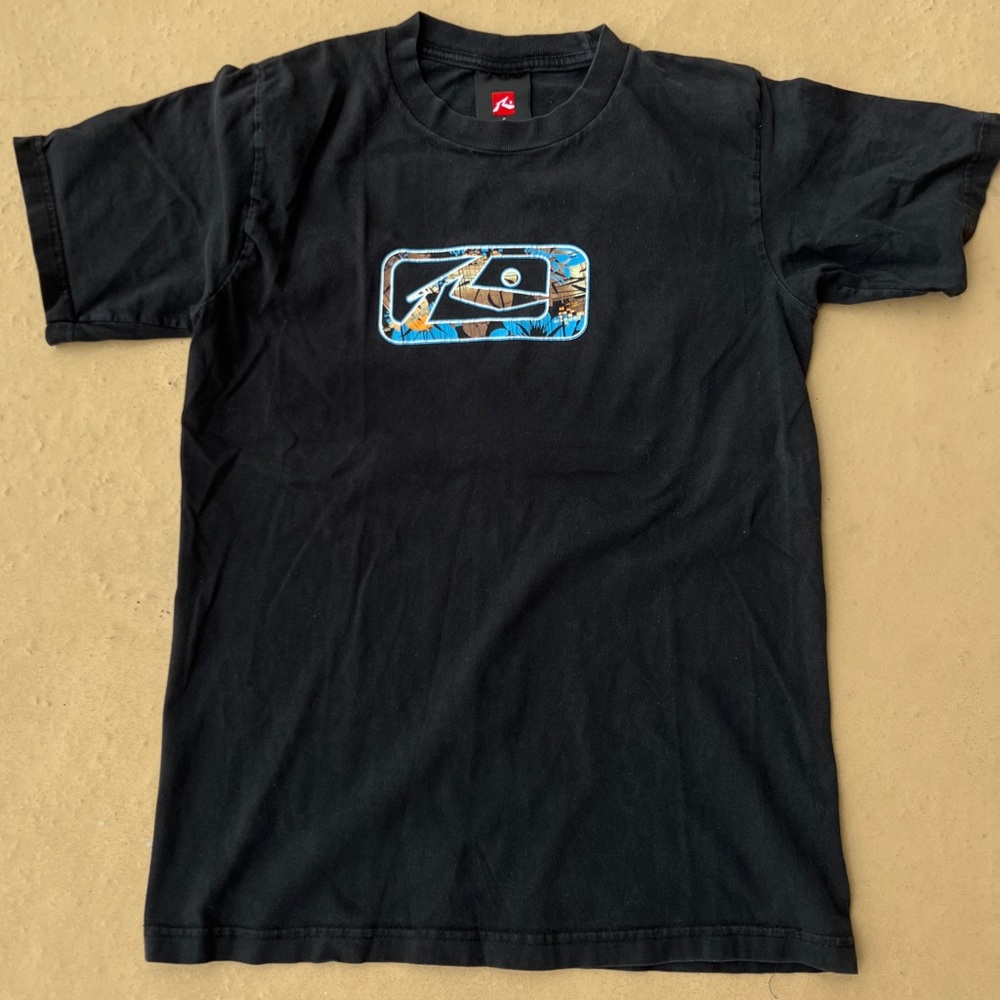Vintage Rusty Surfboard Graphic Tee